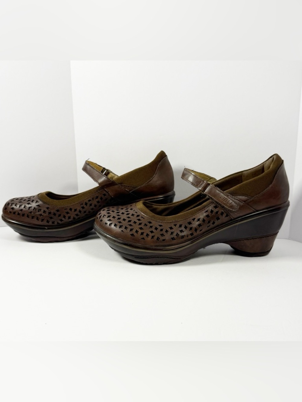 JBU By Jambu Alicante Mary Jane Wedge Heel Clog Buckle Memory Foam Y2K Brown 9M